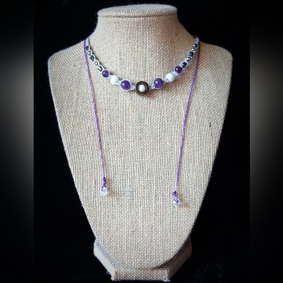 Knotwork & Stone necklace - Picture 2 of 6